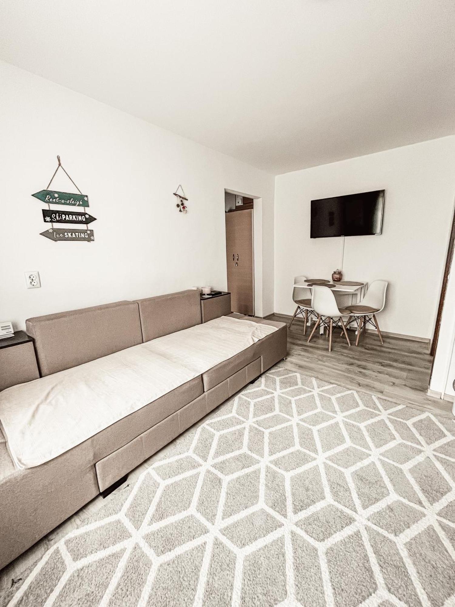 Apartament One Divine - Zărneşti Exterior foto